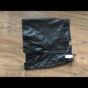 Romeo & Juliet skirt